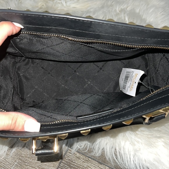NWT Authentic Michael Kors Studded Shoulder Bag w/ Strap - Picture 3 of 4